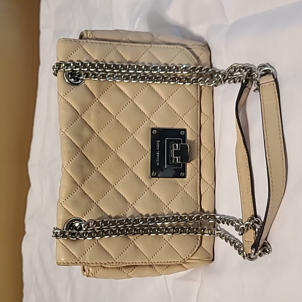 MICHAEL Michael Kors Beige Quilted Leather Sloan Studded Chain Shoulder Bag